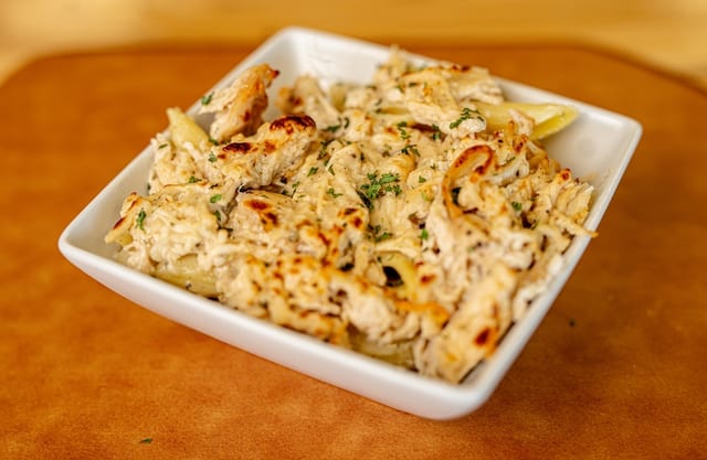 Chicken Alfredo.