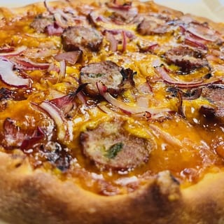 Small Peach Pit BBQ Pizza